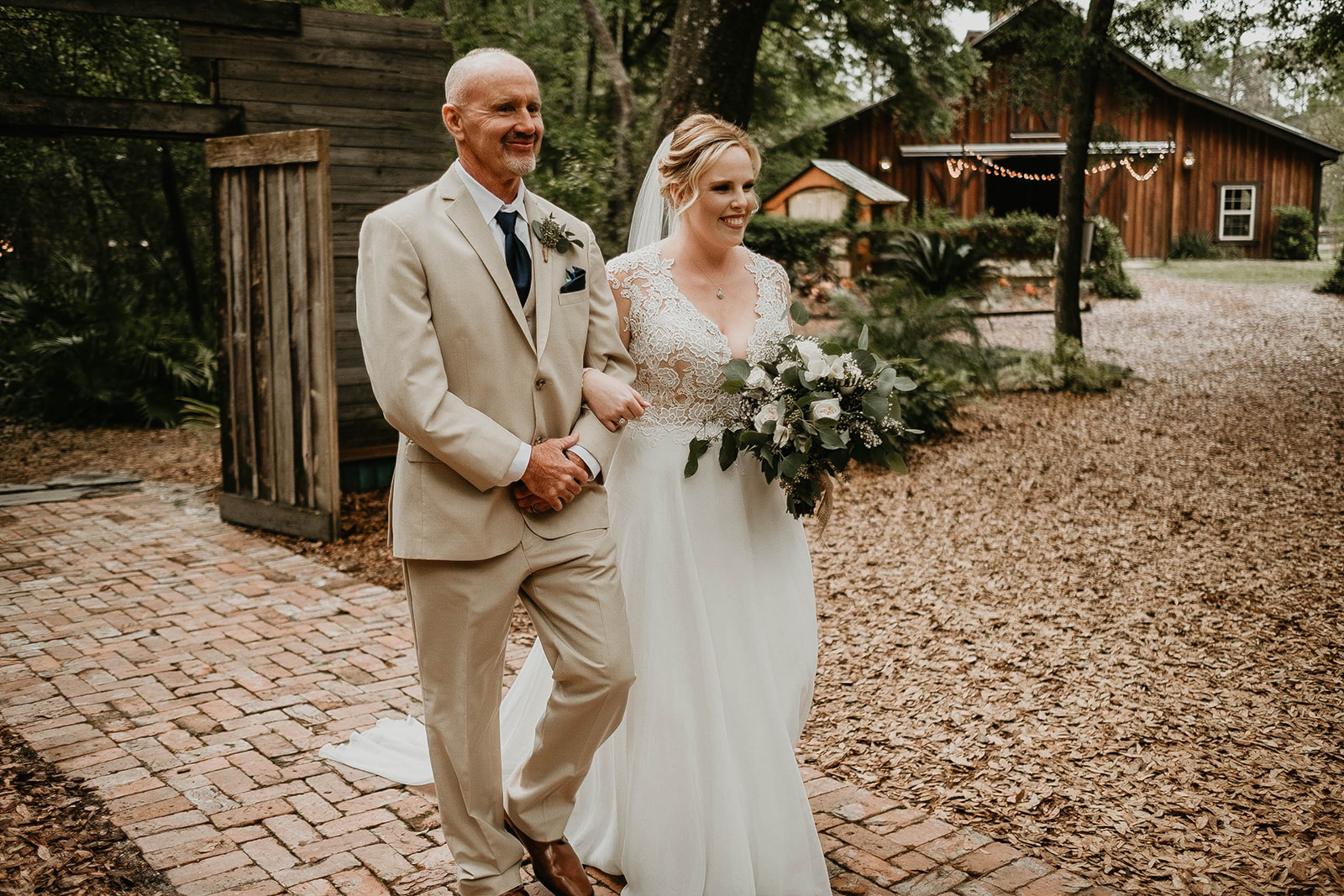 Bridle Oaks Barn Central Florida Rustic Wedding Ceremony Photography