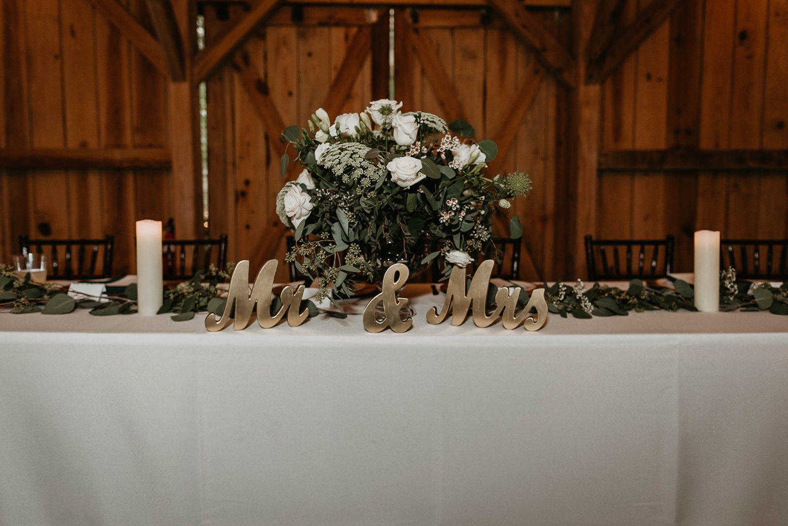 Bridle Oaks Barn Central Florida Rustic Wedding Reception Photography