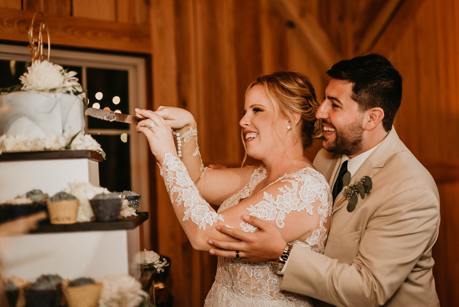 Bridle Oaks Barn Central Florida Rustic Wedding Reception Photography
