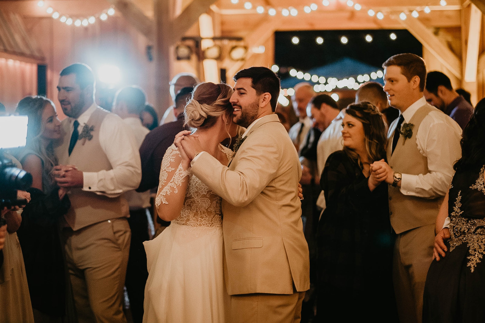 Bridle Oaks Barn Central Florida Rustic Wedding Reception Photography