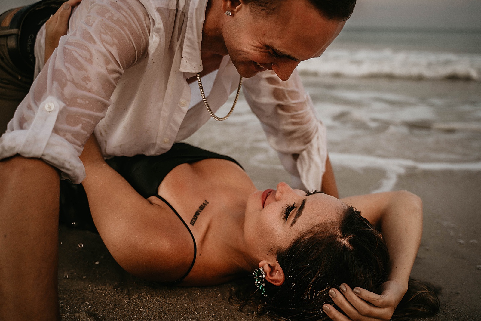 Palm Beach Engagement Session Couple in Green by West Palm Beach Engagement Photographer, Krystal Capone Photography