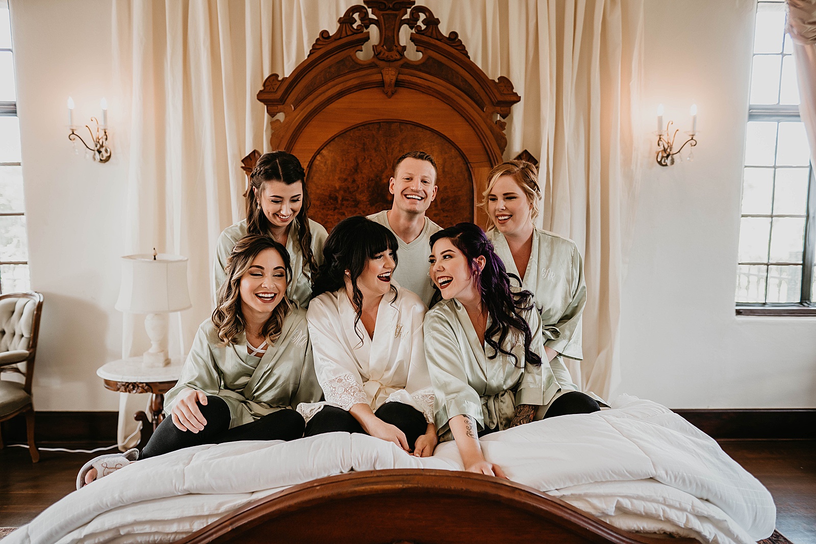 Romantic Howey Mansion South Florida Wedding captured by South Florida Wedding Photographer, Krystal Capone Photography