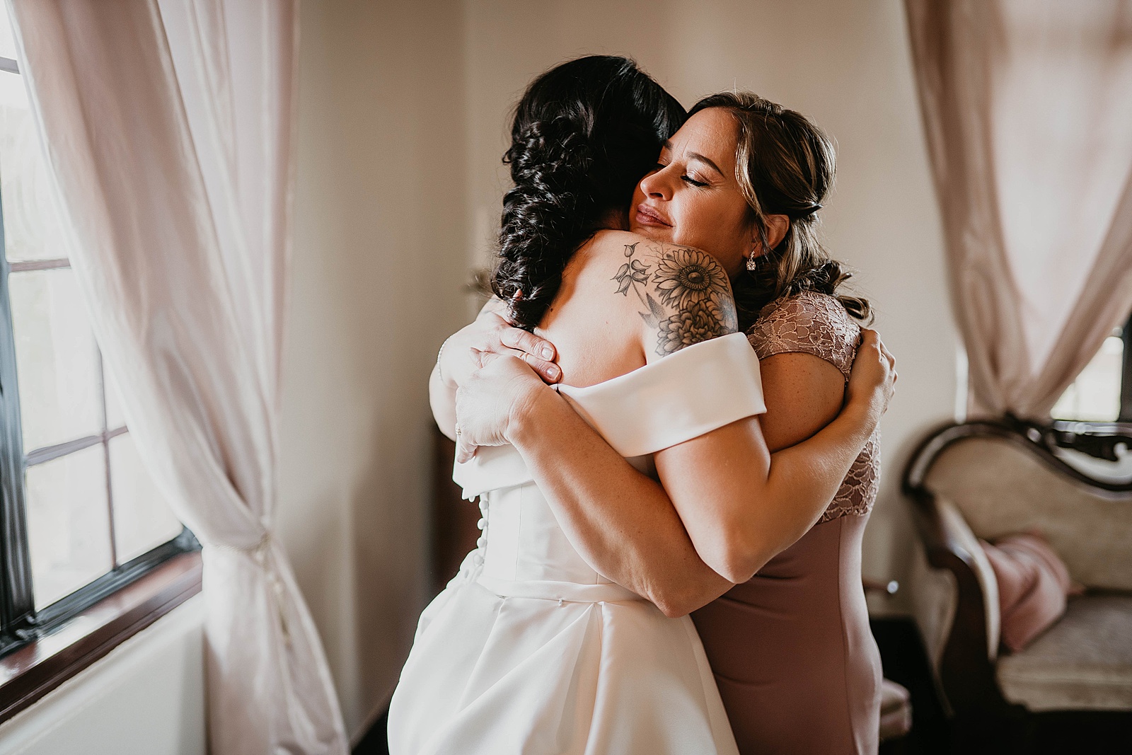 Romantic Howey Mansion South Florida Wedding captured by South Florida Wedding Photographer, Krystal Capone Photography