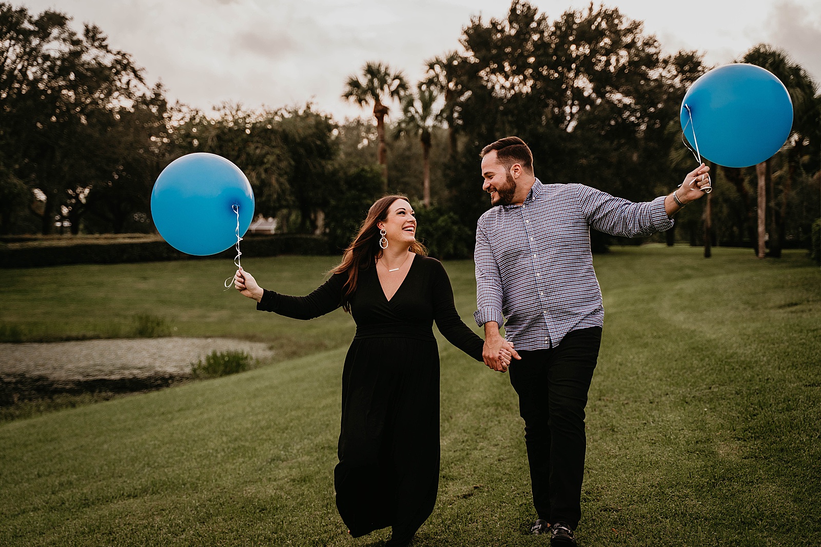 South Florida Gender Reveal Photos by South Florida Family Photographer Krystal Capone Photography