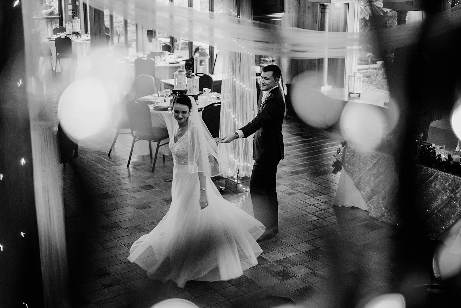 Romantic South Florida Wedding Photos by Palm Beach Wedding Photographer, Krystal Capone Photography