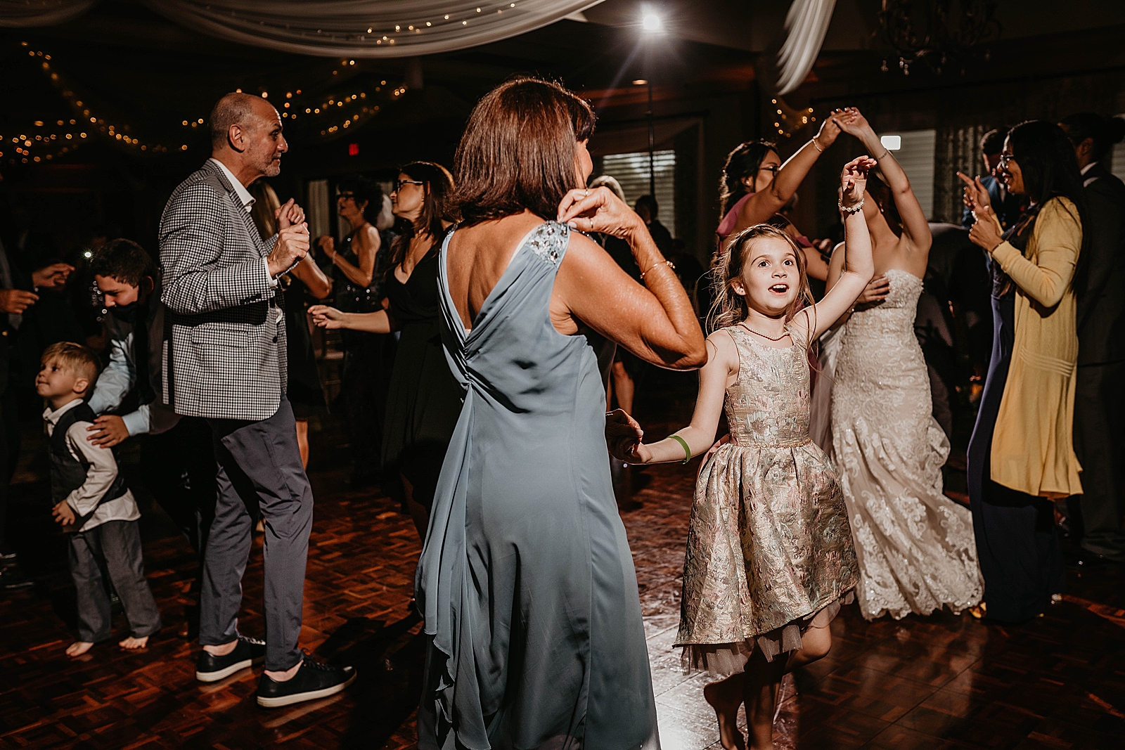 Guests dancing at Reception