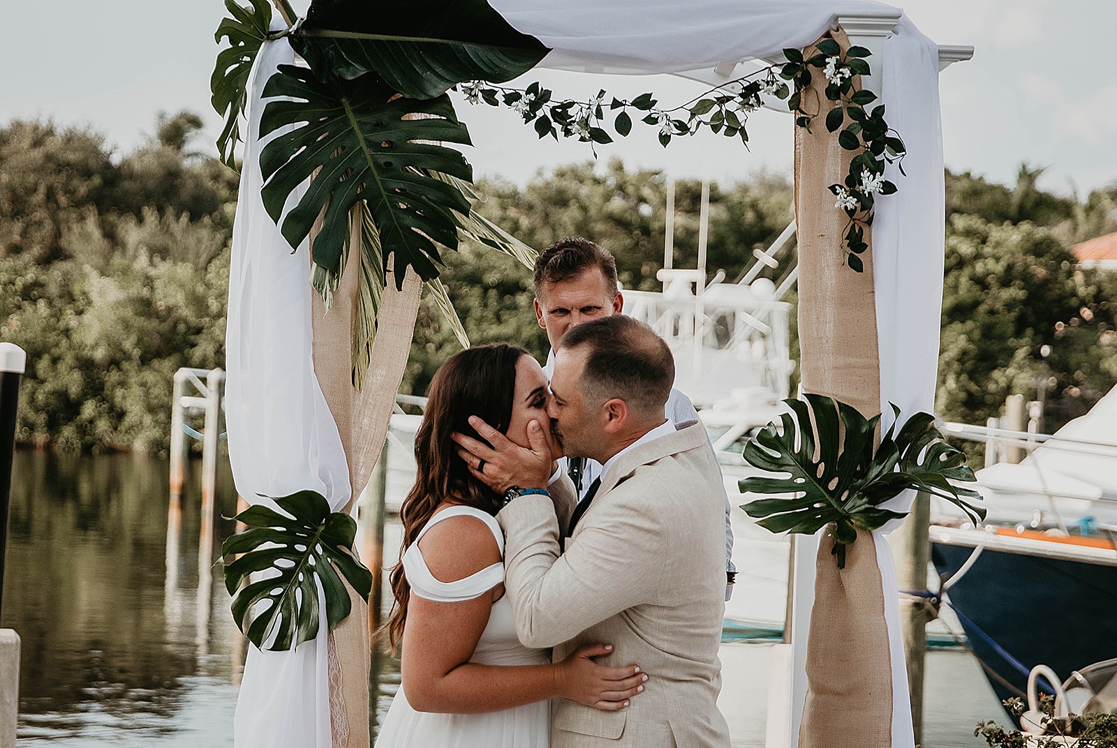 Intimate Jupiter Florida Wedding Captured by Jupiter Florida Wedding Photographer, Krystal Capone Photography