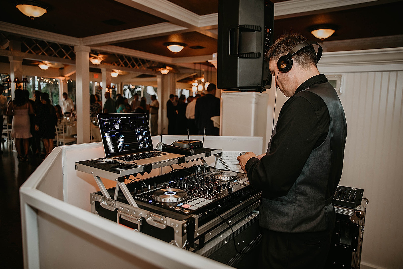 Intimate Jupiter Florida Wedding Captured by Jupiter Florida Wedding Photographer, Krystal Capone Photography