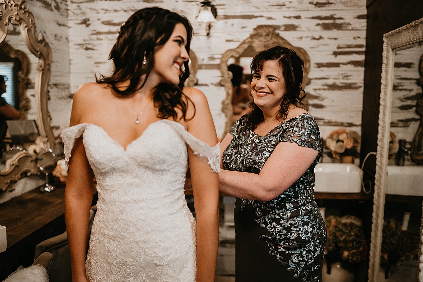 Rustic Fall Farm Wedding captured by South Florida Wedding Photographer, Krystal Capone Photography