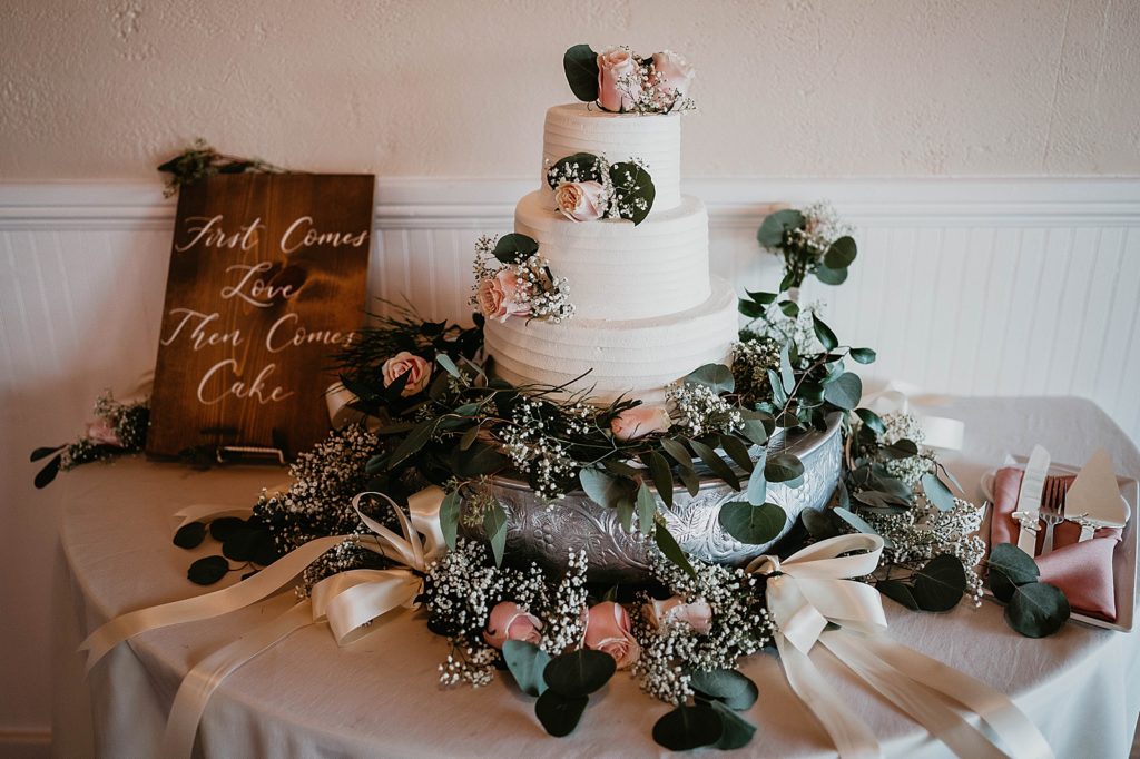 Detail shot of Wedding cake and cake table